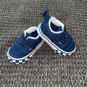 Toddler off-the-wall vans